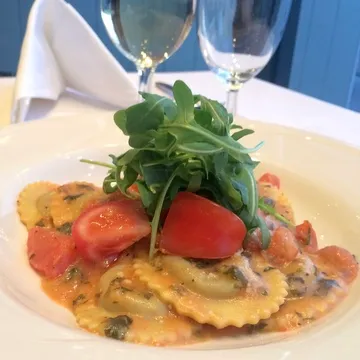 Lucia Restaurant — Italian restaurant in Newport