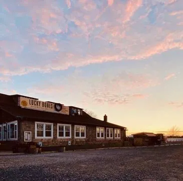 Lucky Bones Backwater Grille — American restaurant in Cape May