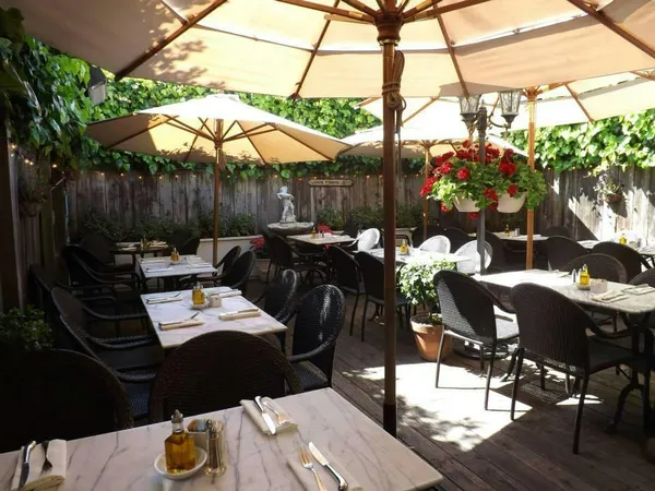Magic Flute Restaurant — Italian restaurant in San Francisco