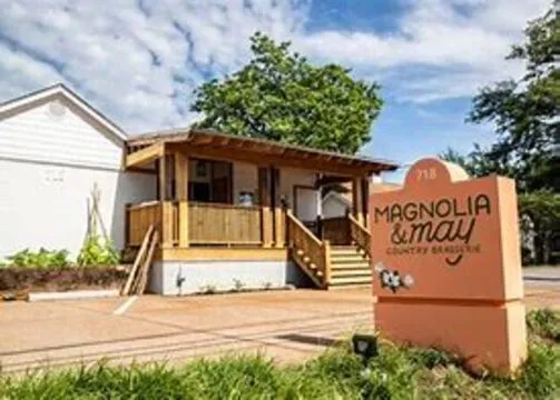 Magnolia & May — Southern restaurant in Memphis
