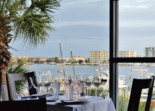 Marina Cafe — American restaurant in Destin