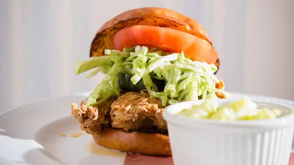 Mathews Food & Drink — American restaurant in North Jersey