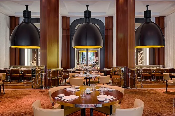 Matsuhisa — Fusion restaurant in Paris