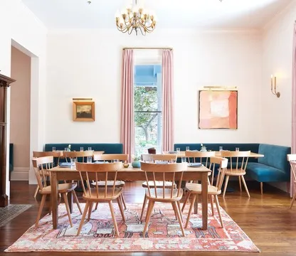 Mattie's — Southern restaurant in Austin