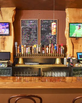 Medici in Normal — American restaurant in Normal
