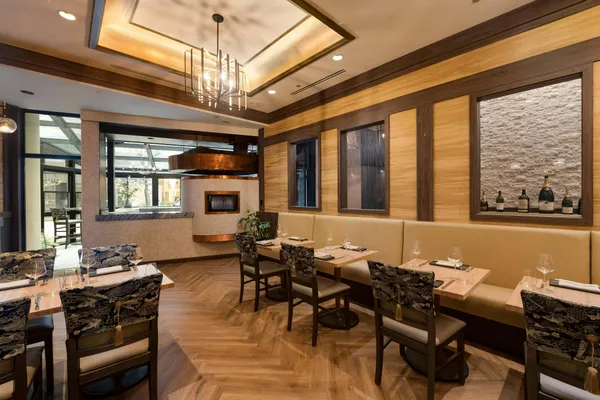 Mei's - Inspired Dumplings & Asian Cuisine — Restaurant restaurant in Chicago