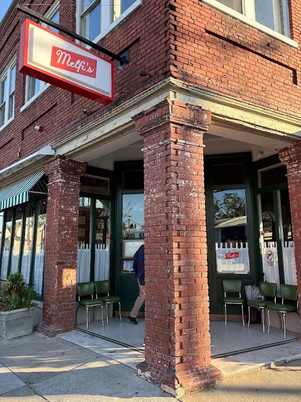 Melfi’s — Italian restaurant in Charleston