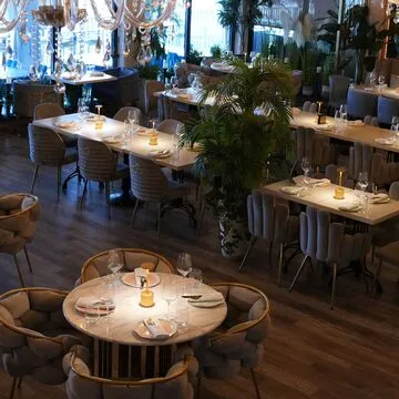 Mia Oceanfront — Fusion restaurant in Hallandale Beach