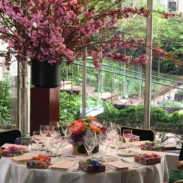 Michael's Restaurant — American restaurant in New York