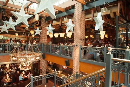 Mike's American — American restaurant in Washington D.C.