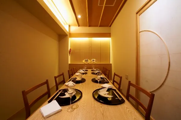 Miyakami — Japanese restaurant in Yokohama
