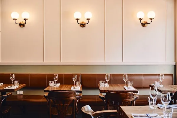 Moccione — Italian restaurant in Montréal