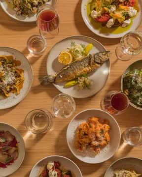 Mona Pasta Bar — Italian restaurant in Los Angeles