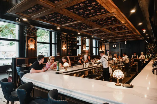 Monarch & Lion — British restaurant in Chicago