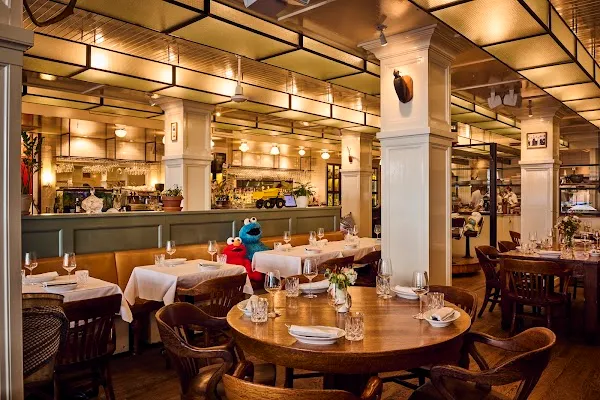 Montréal Plaza — French restaurant in Montréal