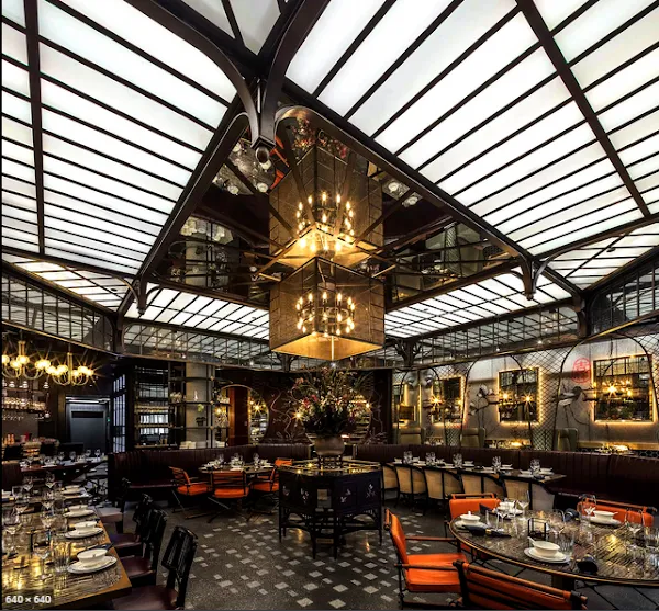 Mott 32 — Chinese restaurant in Vancouver