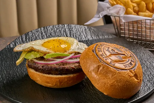 Mr. Broadway Brooklyn — Kosher restaurant in New York