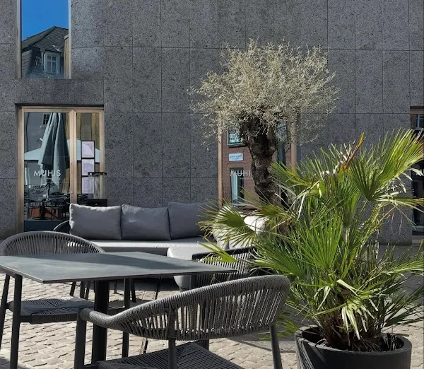 MUHIS — European restaurant in Recklinghausen