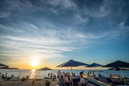 Navy Beach — Seafood restaurant in Montauk