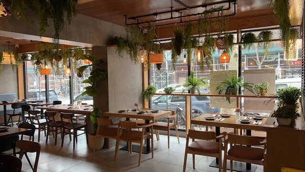 New Chinatown Restaurant and Bar — Asian restaurant in New York