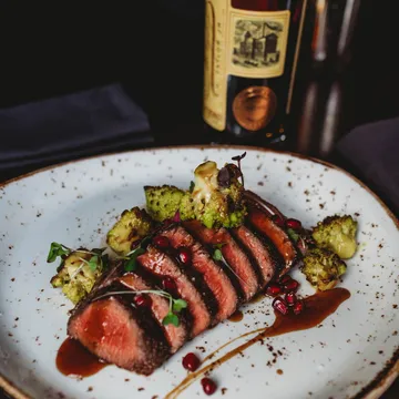 Niche — American restaurant in Geneva