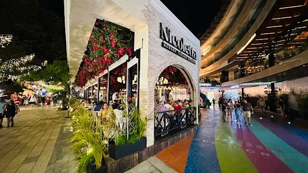 Nicoletta Playa Del Carmen — Italian restaurant in Playa del Carmen