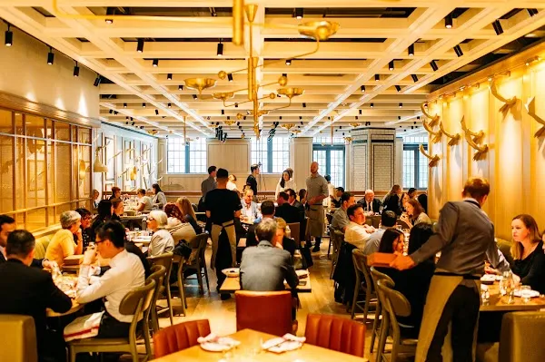 Nightingale — Canadian restaurant in Vancouver