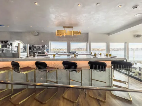 Nino's Beach — Mediterranean restaurant in Port Washington
