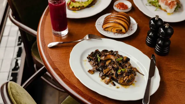 Nipotina — Brunch, Italian, Pizza restaurant in London