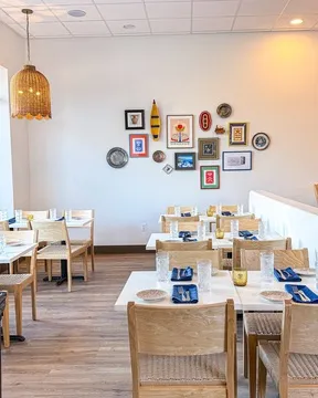 Nisi Greek Kitchen + Bar — Greek restaurant in Portsmouth