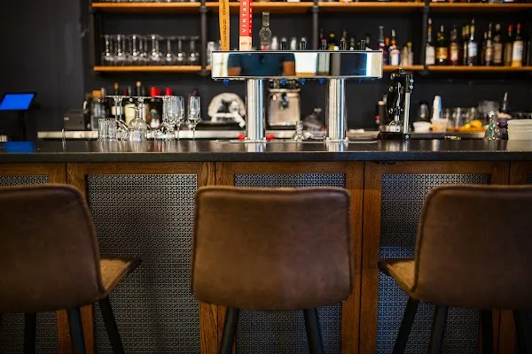 Nola — American restaurant in Winnipeg