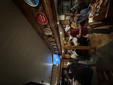 Nora's Fish Creek Inn — American restaurant in Wilson