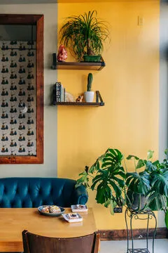 Oak & Honey — New American restaurant in Chicago