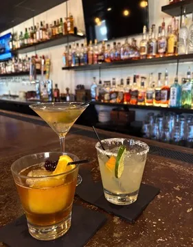 OHMS Cafe & Bar — New American restaurant in Amarillo