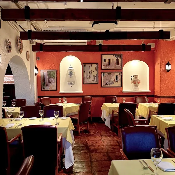 Ole Spanish Restaurant — Spanish restaurant in Central