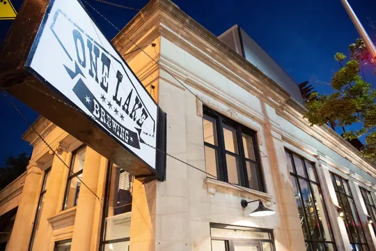 One Lake Brewing — American restaurant in Chicago
