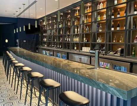 One North Kitchen and Bar — American restaurant in Chicago