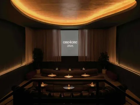 one4one Sports Club & Lounge — American restaurant in New York