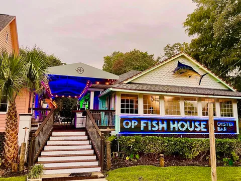 Op Fish House and Oyster Company — Seafood restaurant in Orange Park