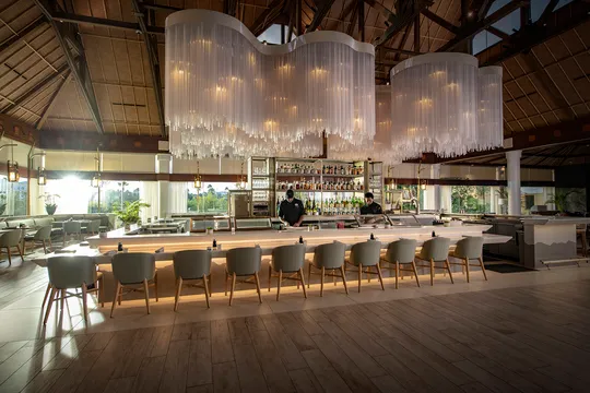 Orchid Court Lounge at Loews Royal Pacific Resort — Sushi restaurant in Orlando