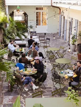 Patula — Bistro restaurant in New Orleans