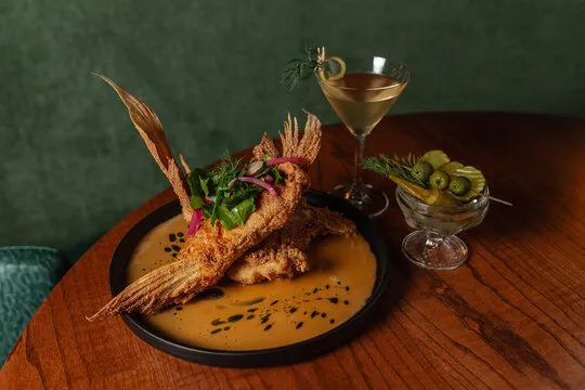 Pearl & Horn — Seafood restaurant in Pensacola