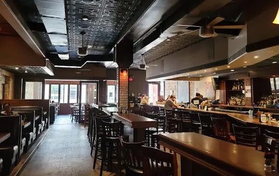 Pearlz Oyster Bar - Columbia — Seafood restaurant in Columbia
