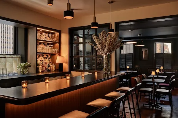 Pebble Bar — Cocktail Bar restaurant in New York