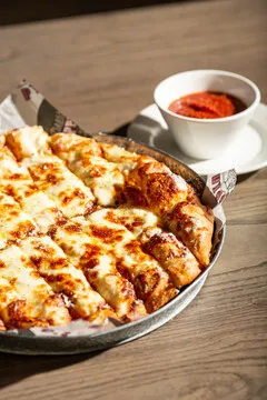 Peppino's Pizzeria and Sports Grille — Sports Bar restaurant in Grand Rapids