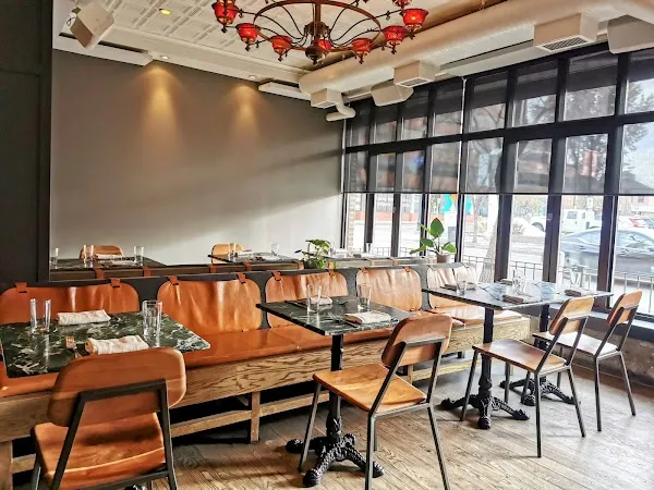 Pigeonhole — European restaurant in Calgary