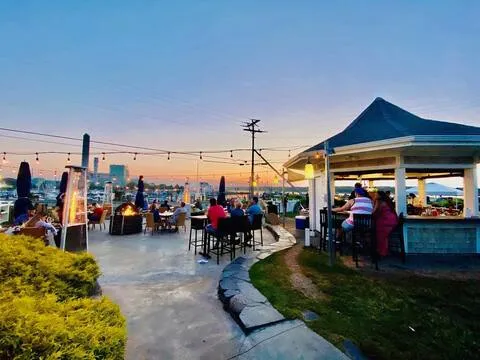 Pilot House Restaurant — Seafood restaurant in Sandwich