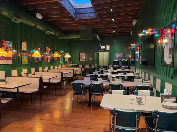 Pizza by Sal — Italian & Pizza restaurant in Wilmette