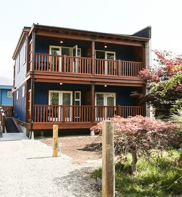 PLUVIO — Canadian restaurant in Ucluelet