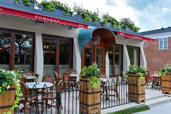 Pomeroy — French restaurant in Winnetka